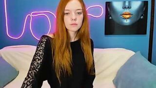 Harley_Quinsy naked stripping on cam for live sex video chat
