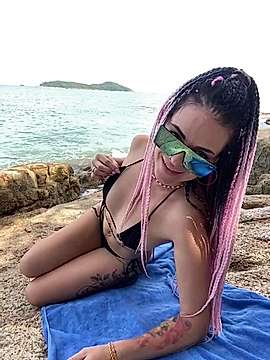 Hella_Hardcor naked stripping on cam for live sex video chat