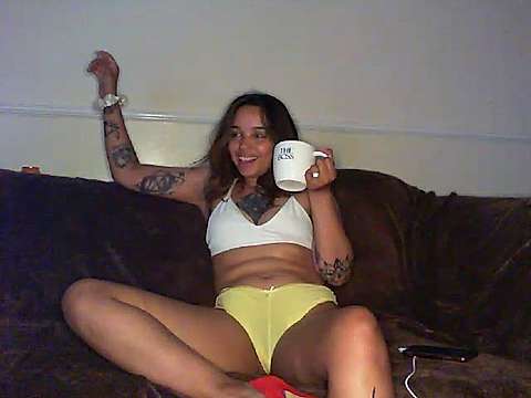 HoneypotHad naked stripping on cam for live sex video chat