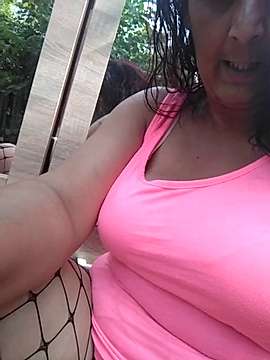 huncutkabeby naked stripping on cam for live sex video chat