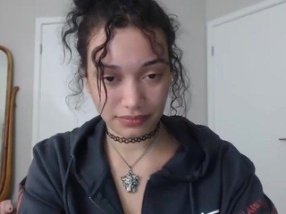 InnocentScarlett nude on cam – live sex chat