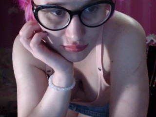 Insatiablehannah nude on cam – live sex chat