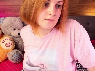 Juliet-schoolgirl nude on cam – live sex chat
