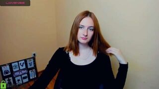 Julya_queen naked stripping on cam for live sex video chat