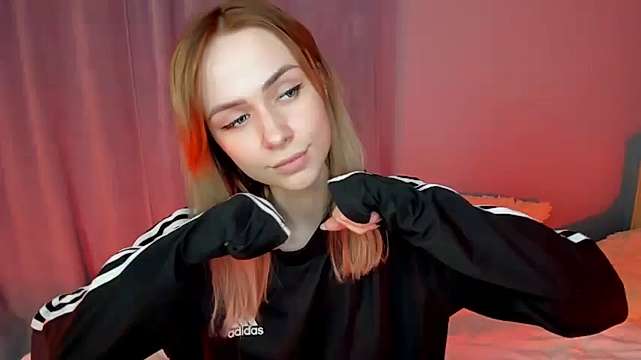 jumphigher13 naked stripping on cam for live sex video chat
