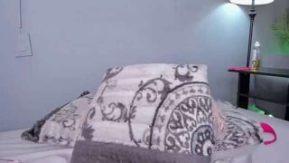 Kahia_swt naked stripping on cam for live sex video chat