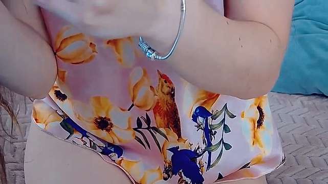 KariNeal naked stripping on cam for live sex video chat