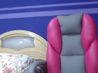 Kendra Lee nude on cam – live sex chat