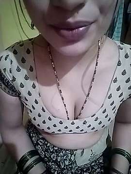 kittu079 naked stripping on cam for live sex video chat