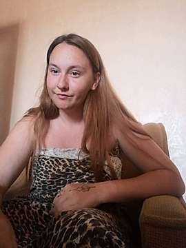 _krredens_ naked stripping on cam for live sex video chat