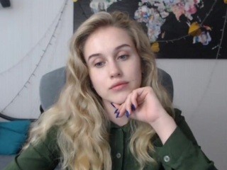 Laciesta nude on cam – live sex chat