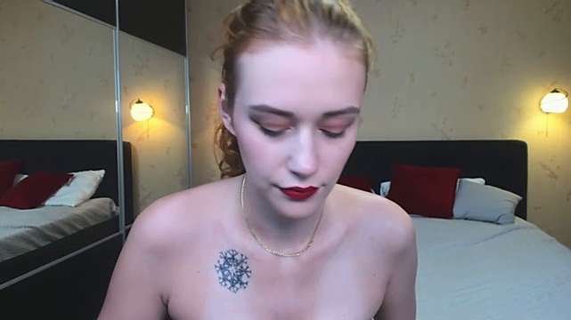 Lady_Foxy naked stripping on cam for live sex video chat