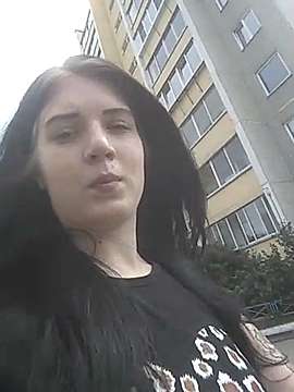 LadyRonny naked stripping on cam for live sex video chat