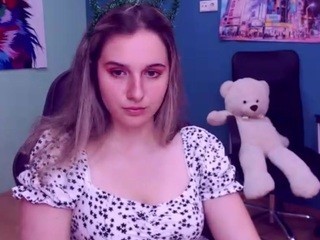 LauraFlowers nude on cam – live sex chat