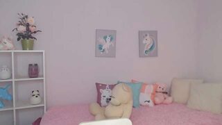 Layla_Indigo naked stripping on cam for live sex video chat