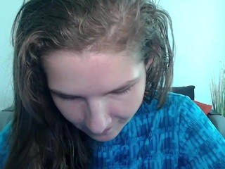 LeahTaylors nude on cam – live sex chat