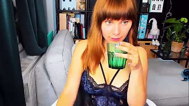 LeaSweet21 naked stripping on cam for live sex video chat