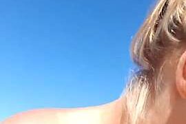 lisa_xxxx naked stripping on cam for live sex video chat
