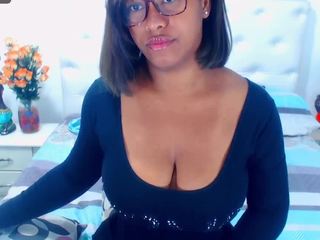 Lolahot4you nude on cam – live sex chat