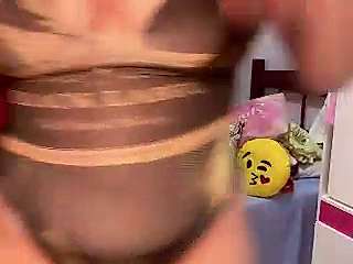 LollaSlz naked stripping on cam for live sex video chat
