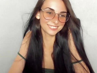 Lovelybetty nude on cam – live sex chat