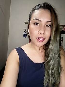 lufer_doll08 naked stripping on cam for live sex video chat