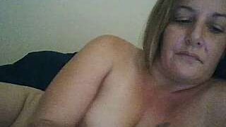 lustyali naked stripping on cam for live sex video chat