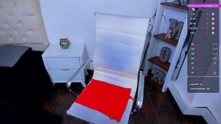 luxie_saens naked stripping on cam for live sex video chat