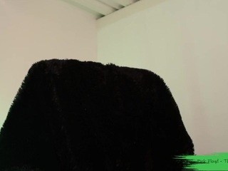 MadelinLove nude on cam – live sex chat