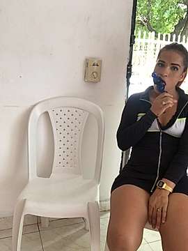 marilyn_3 naked stripping on cam for live sex video chat