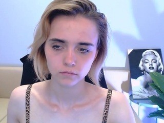 Marlina-Bay nude on cam – live sex chat