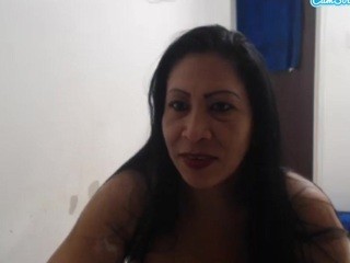 Maturepretty nude on cam – live sex chat