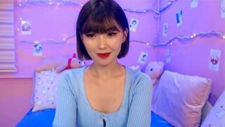 MeyWagashi01 naked stripping on cam for live sex video chat
