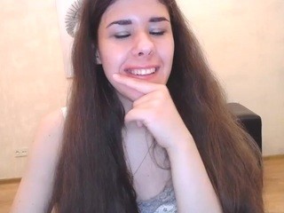 Miriamford nude on cam – live sex chat