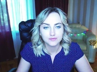 Miss-merlin nude on cam – live sex chat
