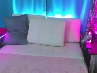 Misss-Olivia nude on cam – live sex chat