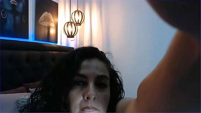 Morgan_Hanna naked stripping on cam for live sex video chat