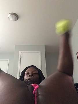 NettecatWet naked stripping on cam for live sex video chat