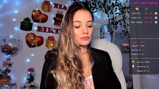 NiaStone naked stripping on cam for live sex video chat