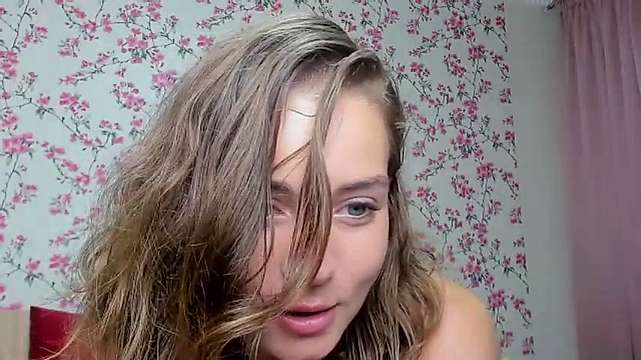 nikiw0w naked stripping on cam for live sex video chat
