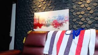 penelope_hot69 naked stripping on cam for live sex video chat