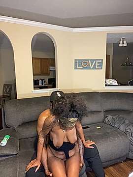 PhoenixBanks@xh naked stripping on cam for live sex video chat