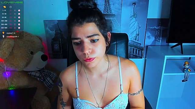 pink-kitty naked stripping on cam for live sex video chat