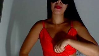 pocahontas35 naked stripping on cam for live sex video chat