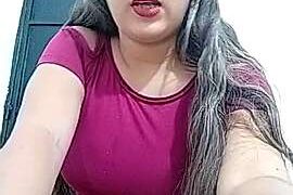 PrincessKelly02 naked stripping on cam for live sex video chat