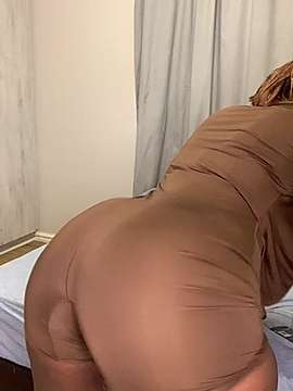 proqweeny naked stripping on cam for live sex video chat