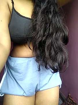 Psyco_Dolll naked stripping on cam for live sex video chat
