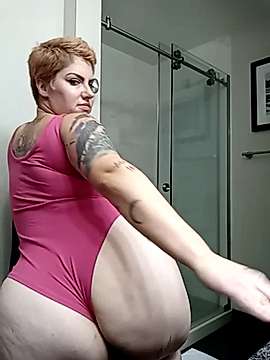 put2onn naked stripping on cam for live sex video chat