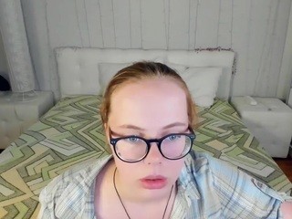 RaichelRoxxx nude on cam – live sex chat