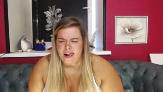 RitaMaliby naked stripping on cam for live sex video chat